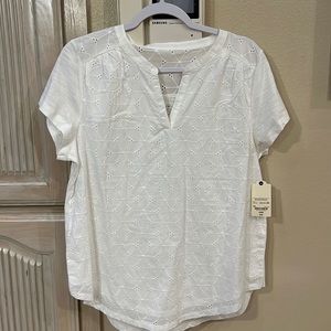 St.Johns Bay white top